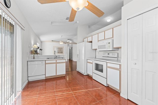 2493 DAFFADIL TERRACE, Sanford, FL 32771