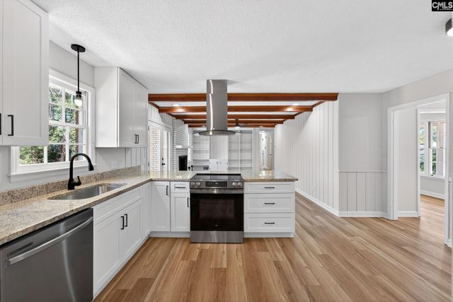 743 Woodland Hills W, Columbia, SC 29210