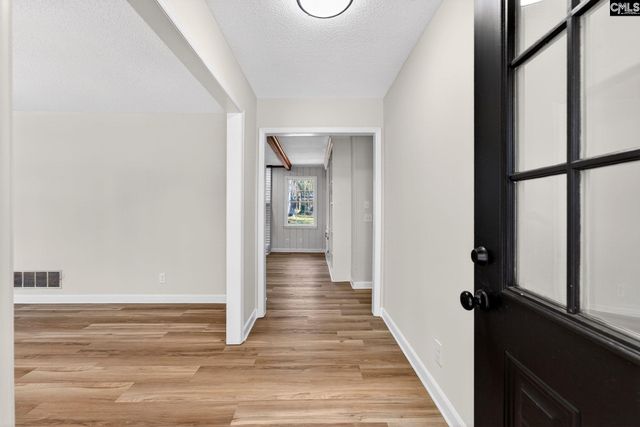 743 Woodland Hills W, Columbia, SC 29210