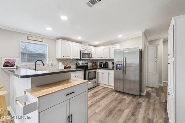 3606 THUNDER Road, Green Cove Springs, FL 32043