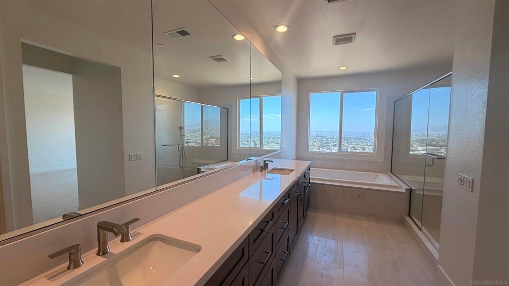 Image 15 of property listing at 7765 La Mesa Summit Dr, La Mesa, CA 91941