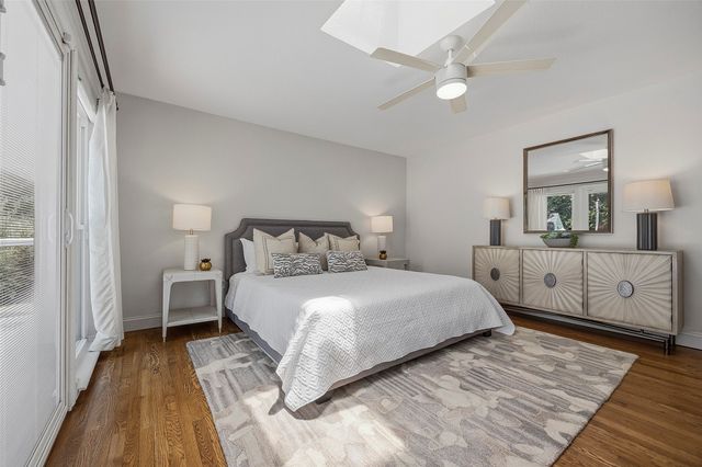 4817 Winthrop Avenue E, Fort Worth, TX 76116