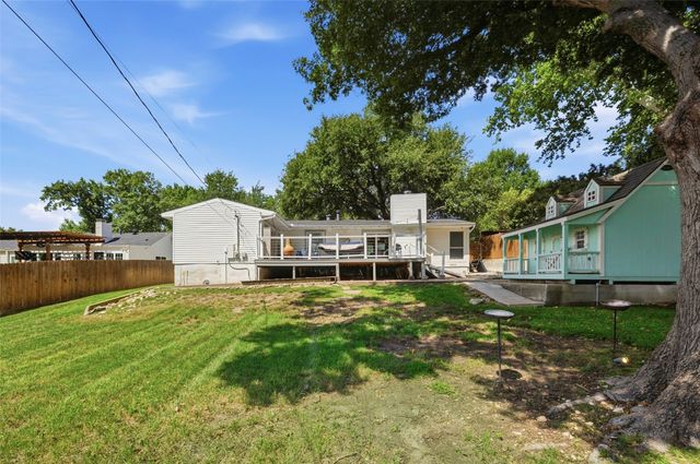 4817 Winthrop Avenue E, Fort Worth, TX 76116