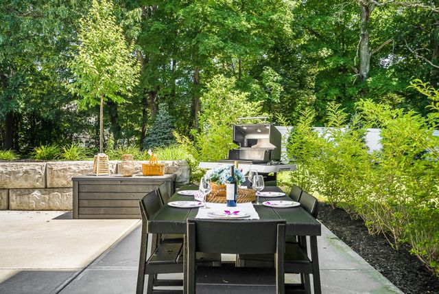 20 Audubon Way U 102, Canton, MA 02021