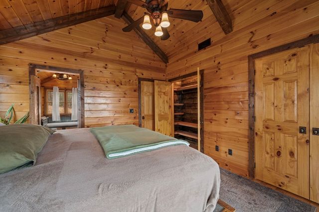 247 Toccoa Overlook Drive, Blue Ridge, GA 30513