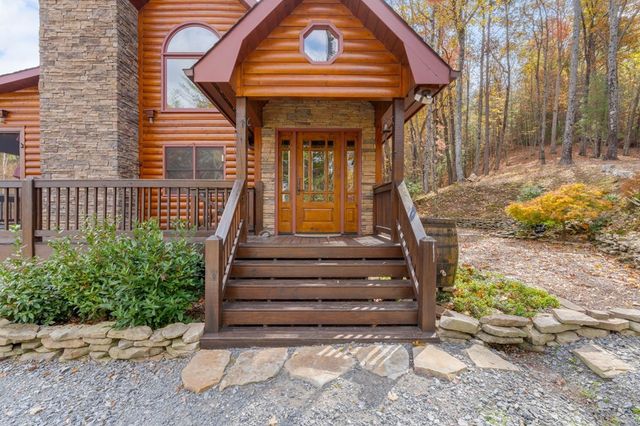 247 Toccoa Overlook Drive, Blue Ridge, GA 30513
