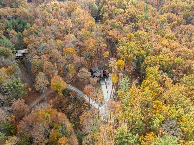 247 Toccoa Overlook Drive, Blue Ridge, GA 30513