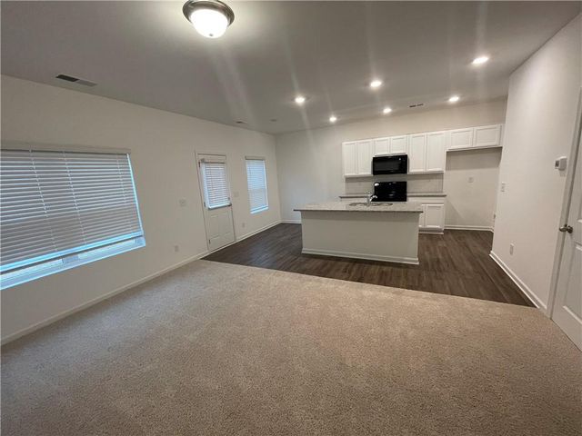 1003 Ramon Drive, Grayson, GA 30017