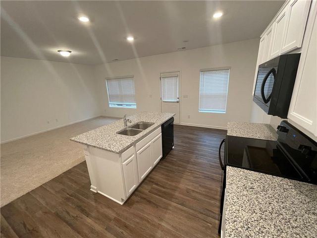 1003 Ramon Drive, Grayson, GA 30017