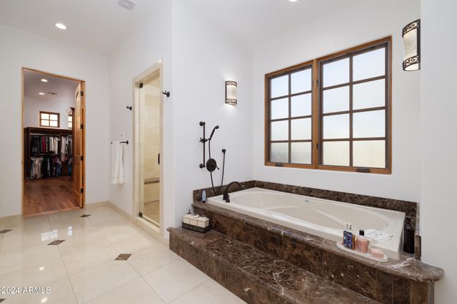 33296 N Vanishing Trail, Scottsdale, AZ 85266
