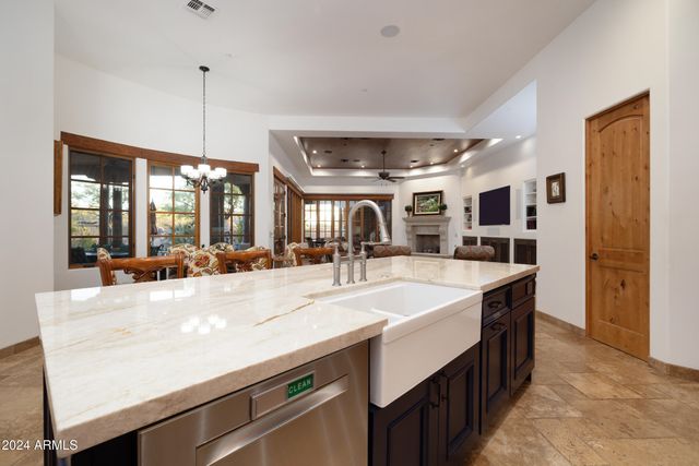 33296 N Vanishing Trail, Scottsdale, AZ 85266