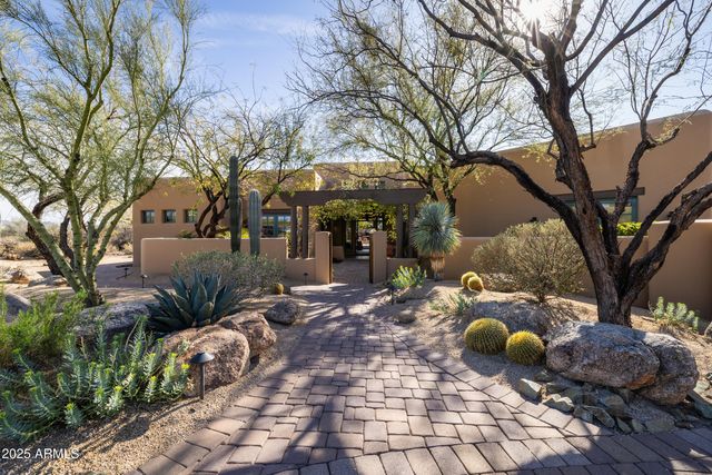 33296 N Vanishing Trail, Scottsdale, AZ 85266