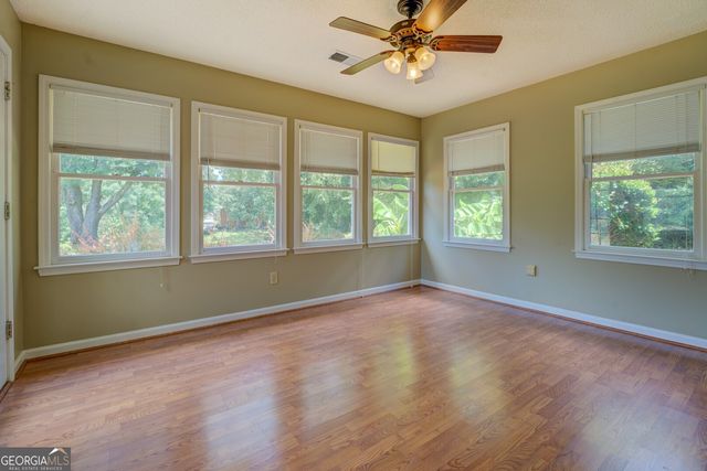 1615 Clairmont Lane SW, Conyers, GA 30094
