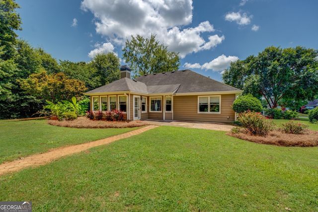 1615 Clairmont Lane SW, Conyers, GA 30094