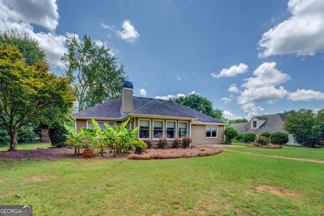 1615 Clairmont Lane SW, Conyers, GA 30094