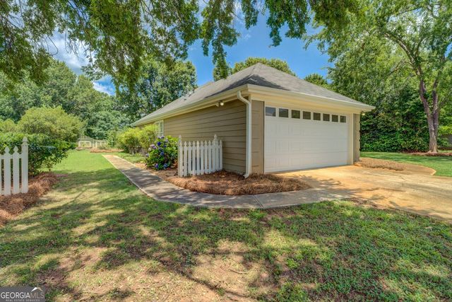 1615 Clairmont Lane SW, Conyers, GA 30094