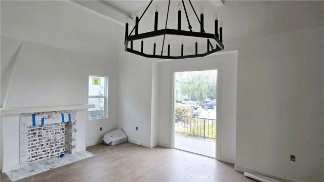 2187 E Villa, Pasadena, CA 91107