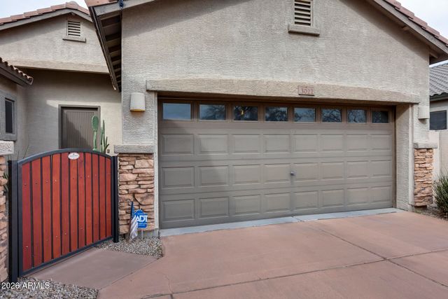 3022 W LANGUID Lane, Phoenix, AZ 85086