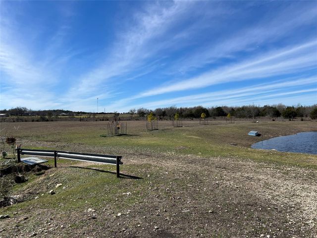 1300 County Road 217, Florence, TX 76527