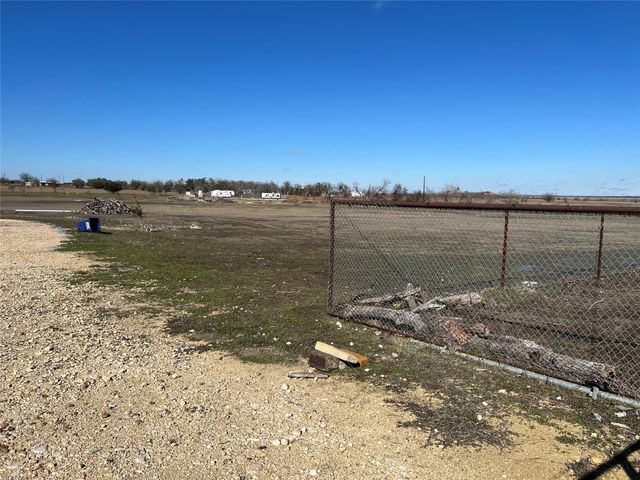 1300 County Road 217, Florence, TX 76527