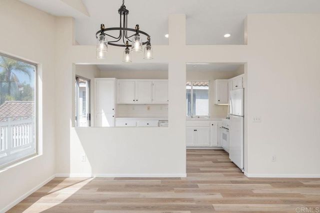 116 Silvercreek Drive, Santee, CA 92071