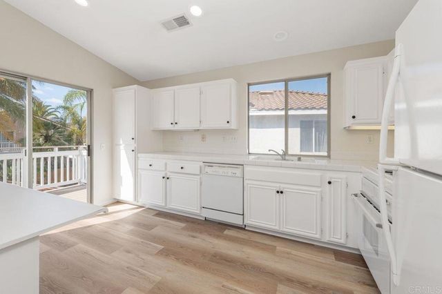 116 Silvercreek Drive, Santee, CA 92071
