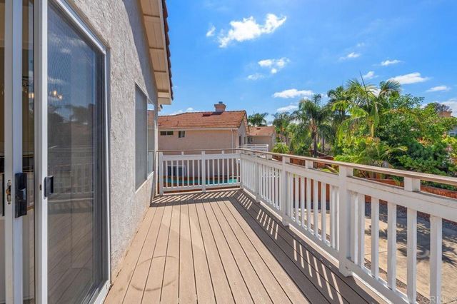116 Silvercreek Drive, Santee, CA 92071