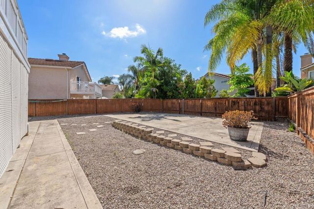 116 Silvercreek Drive, Santee, CA 92071