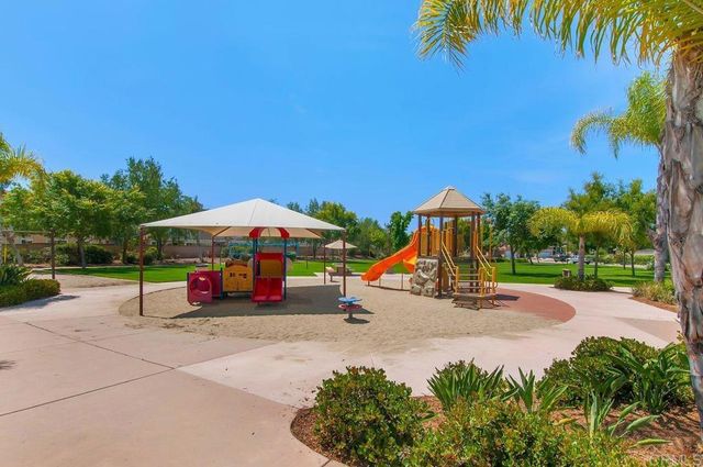 116 Silvercreek Drive, Santee, CA 92071