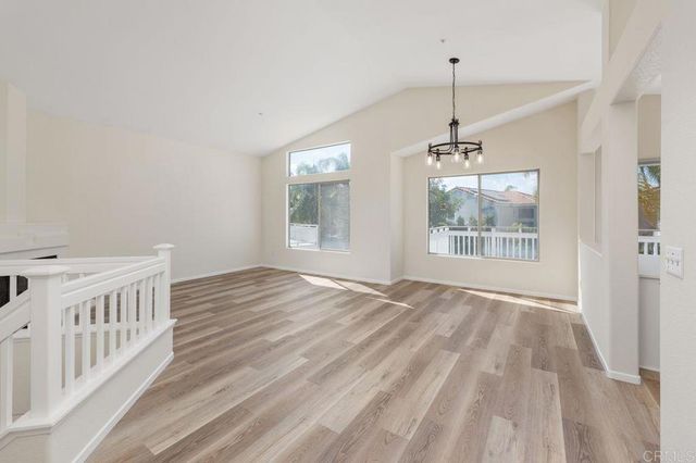 116 Silvercreek Drive, Santee, CA 92071