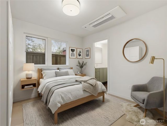 1412 A N 47th Street, Seattle, WA 98103