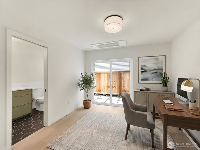 1412 A N 47th Street, Seattle, WA 98103