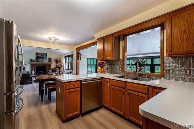 1540 Dodge Road, Amherst, NY 14051