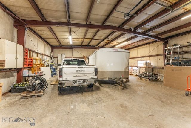 907 N 17th Avenue, Bozeman, MT 59715