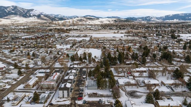 907 N 17th Avenue, Bozeman, MT 59715