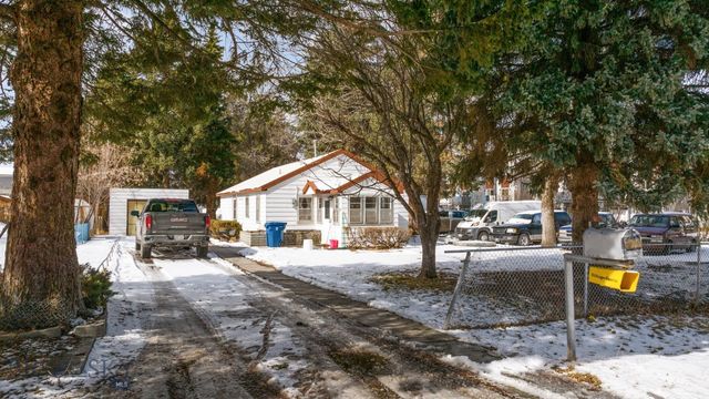 907 N 17th Avenue, Bozeman, MT 59715