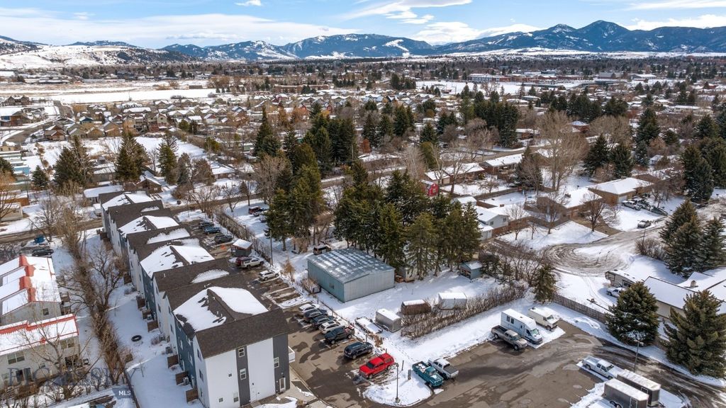 907 N 17th Avenue, Bozeman, MT 59715