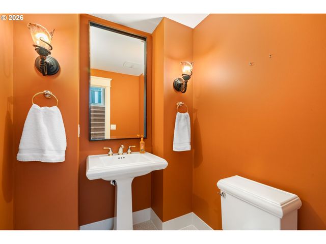 6248 Ne BRIGHTON St, Hillsboro, OR 97124