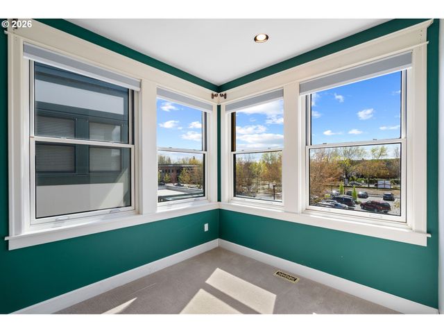 6248 Ne BRIGHTON St, Hillsboro, OR 97124