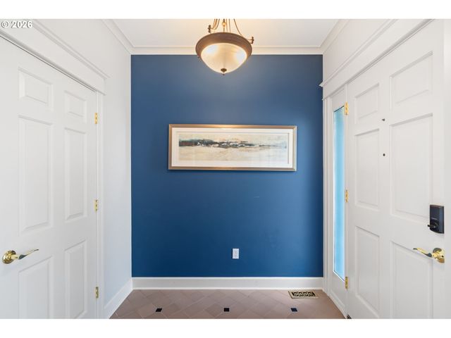 6248 Ne BRIGHTON St, Hillsboro, OR 97124