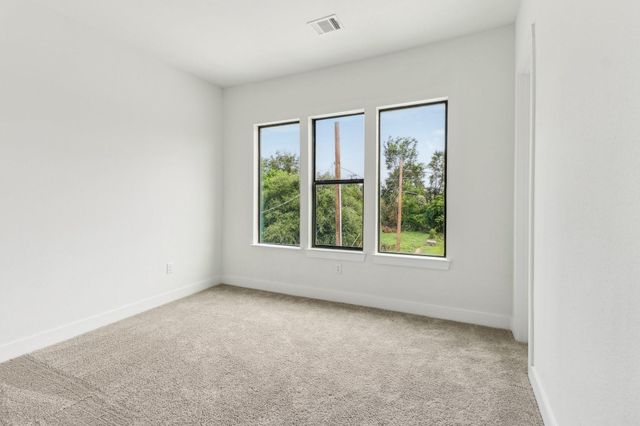 311 Tennessee Street, Houston, TX 77029