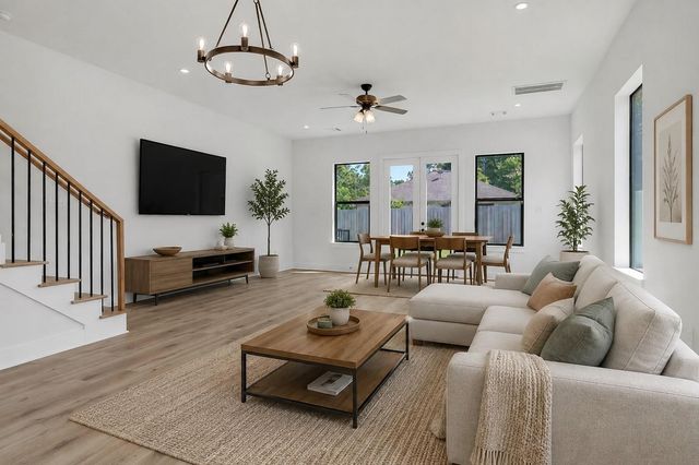311 Tennessee Street, Houston, TX 77029
