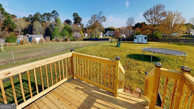 2124 Broad Street, Statham, GA 30666