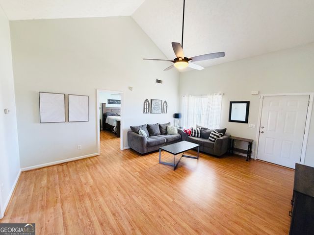 2124 Broad Street, Statham, GA 30666