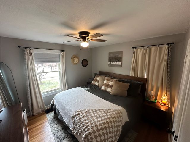 715 JAPAN Street, Erie, PA 16502