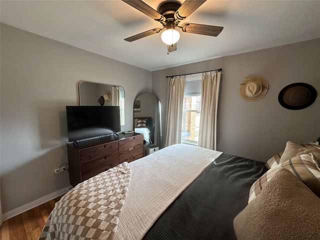 715 JAPAN Street, Erie, PA 16502