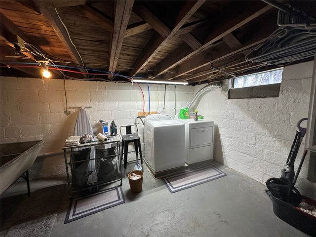 715 JAPAN Street, Erie, PA 16502