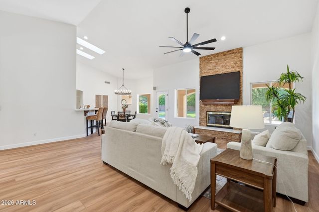 1802 E LINDA Lane, Gilbert, AZ 85234