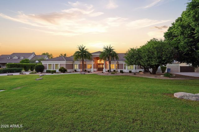 1802 E LINDA Lane, Gilbert, AZ 85234