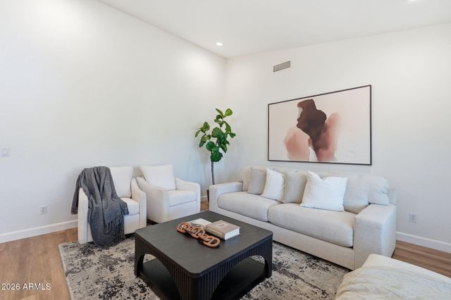 1802 E LINDA Lane, Gilbert, AZ 85234